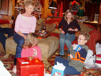 Christmas 2004 (16).JPG